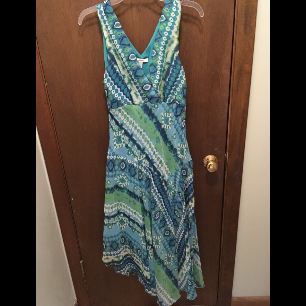 Dress Barn Flowing Asymmetric Hem Dress Size 12